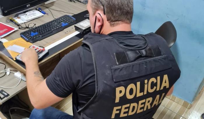 Polícia Federal prende duas pessoas por pornografia infantil em Alagoas