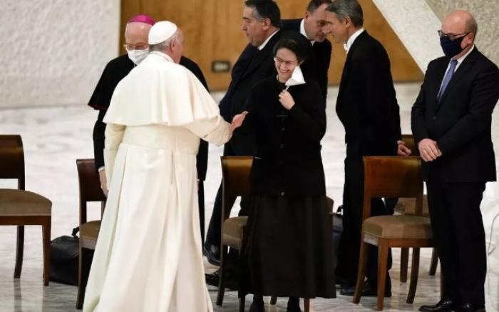 Vaticano terá mulheres em conselho de Papa pela primeira vez
