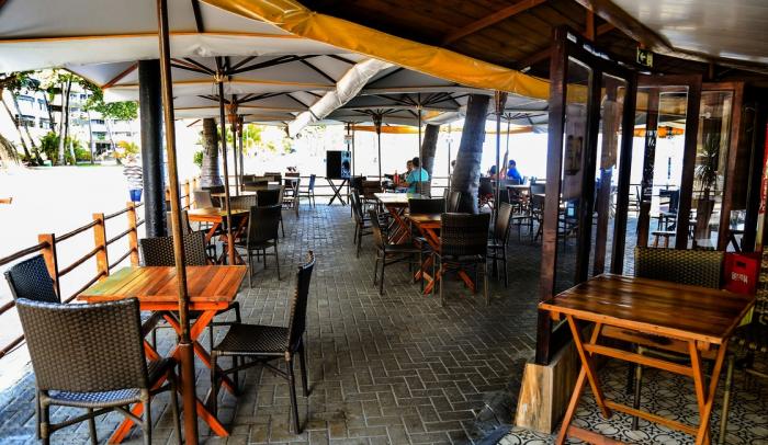 Praias liberadas e bares abertos, confira o que muda com o novo decreto do Governo de Alagoas