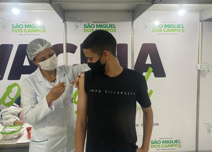 Covid-19: São Miguel dos Campos inicia vacinação para jovens de 12 anos nesta quinta, 23