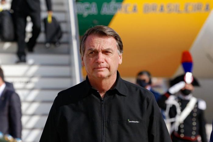 Após conversa com Valdemar Costa Neto, Bolsonaro acerta filiação ao PL