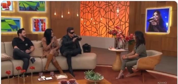 Vocalistas do Calcinha Preta se estranham Ao Vivo no Programa Encontro da Rede Globo