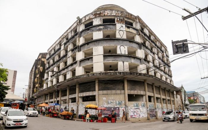 Prefeitura anuncia intenção de compra de mais um prédio abandonado