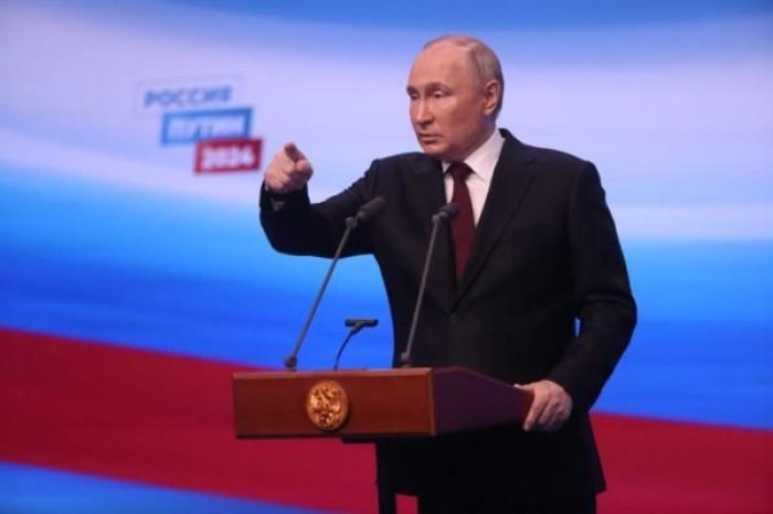  Vladimir Putin é reeleito presidente da Rússia com ampla maioria de votos