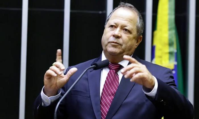  União Brasil expulsa deputado Chiquinho Brazão por suspeita de envolvimento no caso Marielle Franco
