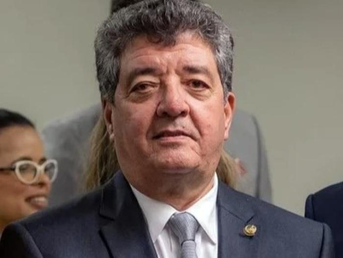 Senador Miguelense Fernando Farias votou contra PEC da  criminalização das drogas
