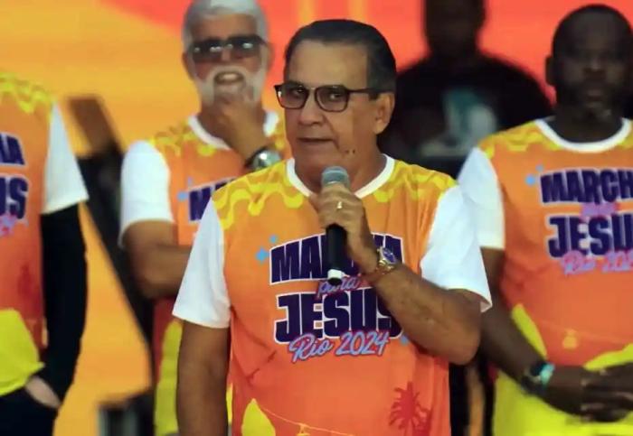 Pastor Silas Malafaia Intensifica Críticas ao Ministro Alexandre de Moraes durante Marcha para Jesus 